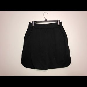Brand New Denim & Co Black Skort Size Small US
